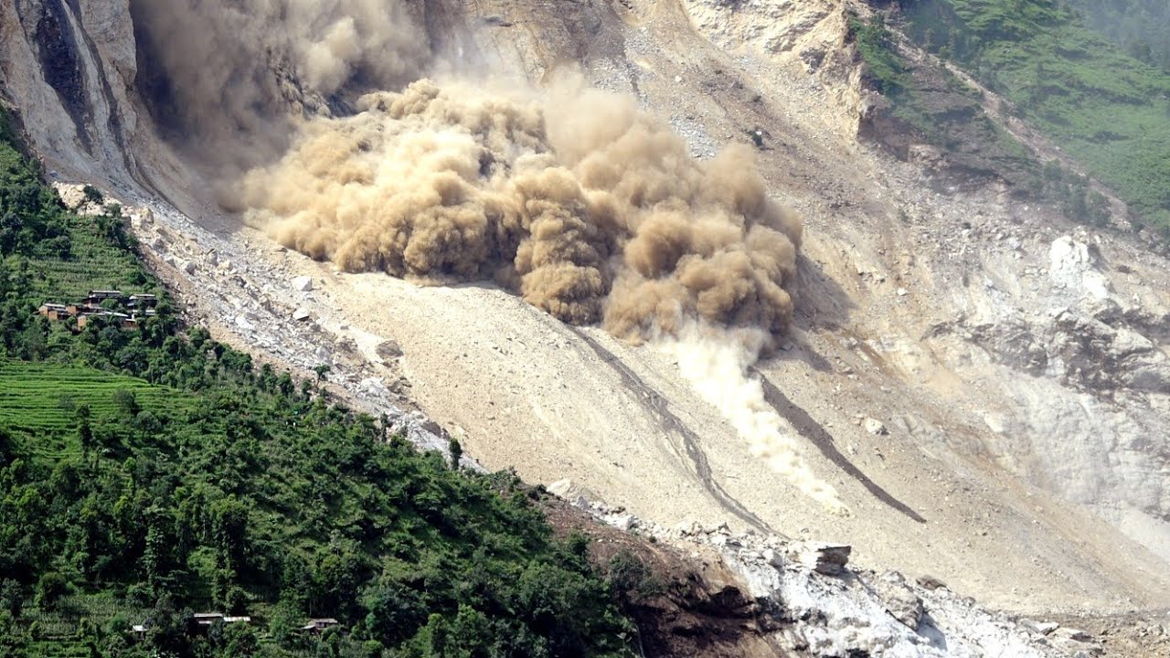 कालिकोटमा मलामी गएका १५ जना बेपत्ता