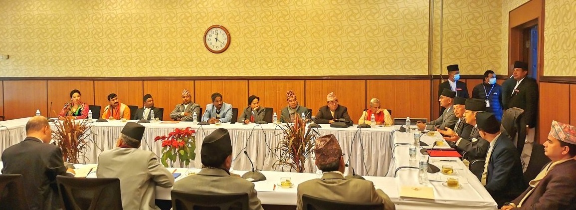 शपथअघि संसद भवनमा सर्वदलीय बैठक जारी