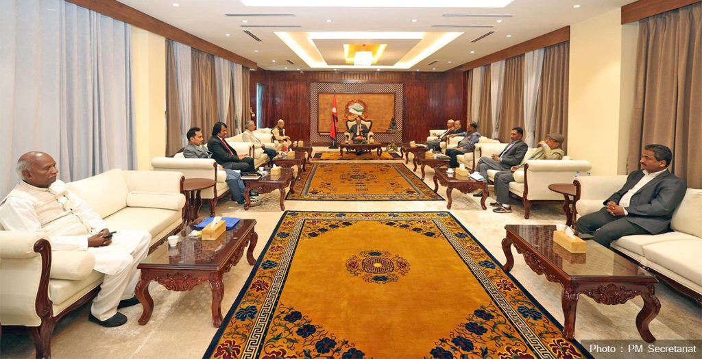 सत्ता गठबन्धनको बैठक बालुवाटारमा सुरु