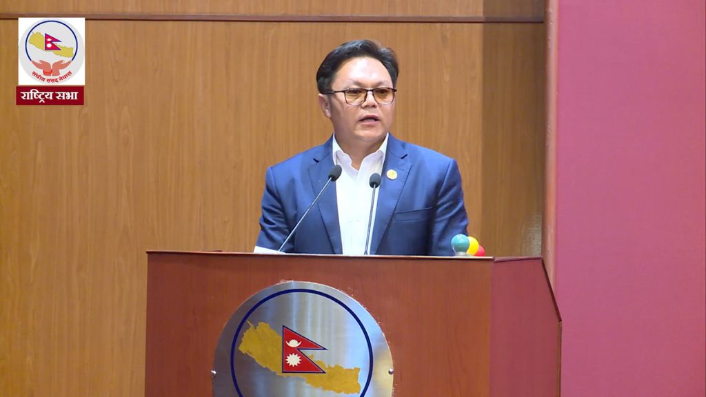 जहाज खरिद गर्नु राष्ट्रिय आवश्यकता होः मन्त्री किराती